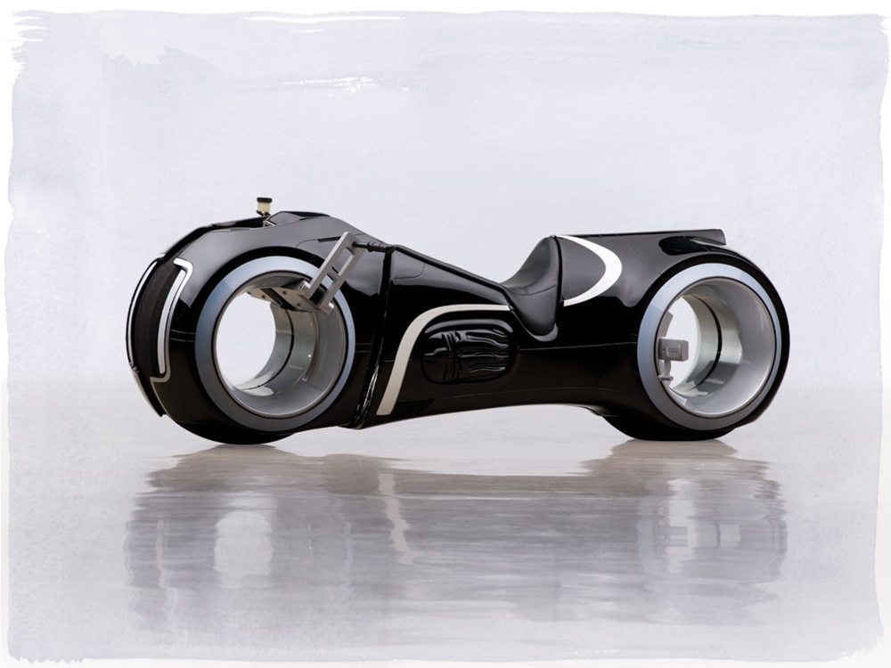 Копия электроцикла Lightcycle ушла с аукциона за 77 000 долларов