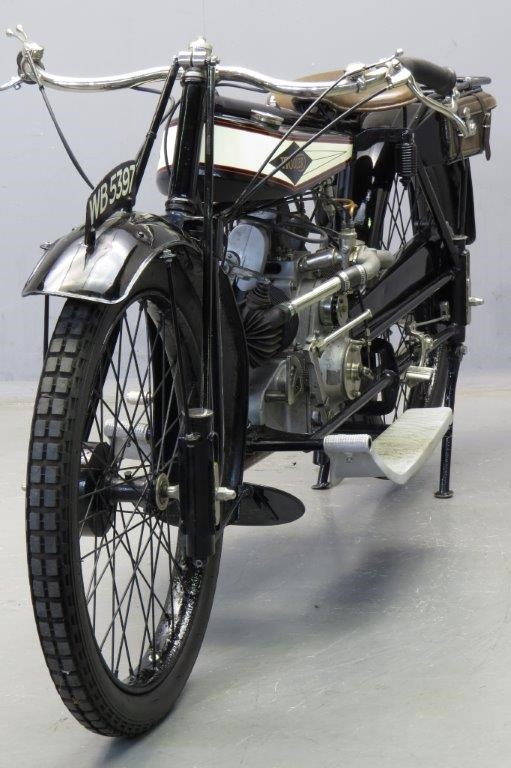 Старинный мотоцикл Wooler 1923