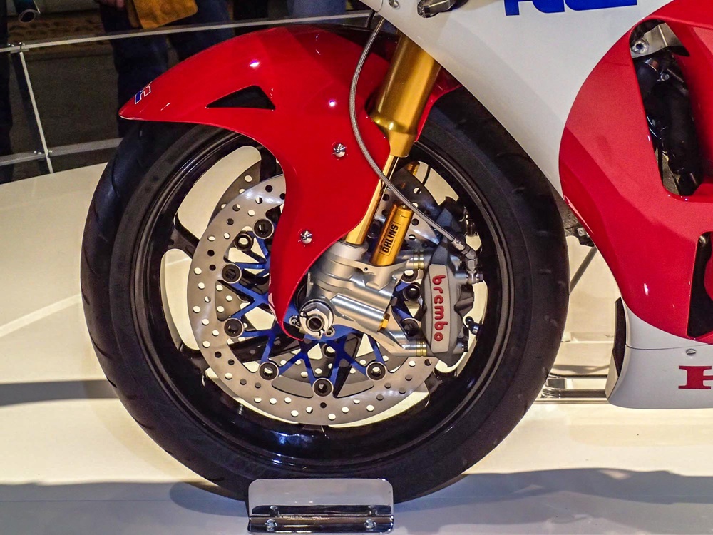 Мото слухи: 11 июня компания Honda представит мотоцикл Honda RC213V-S?!