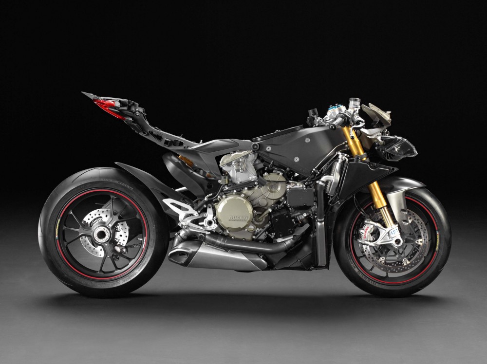 Мото слухи: Ducati 1299 Streetfighter и новый двигатель Ducati?!