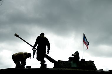 400 боевиков пошли на прорыв под Мариуполем
