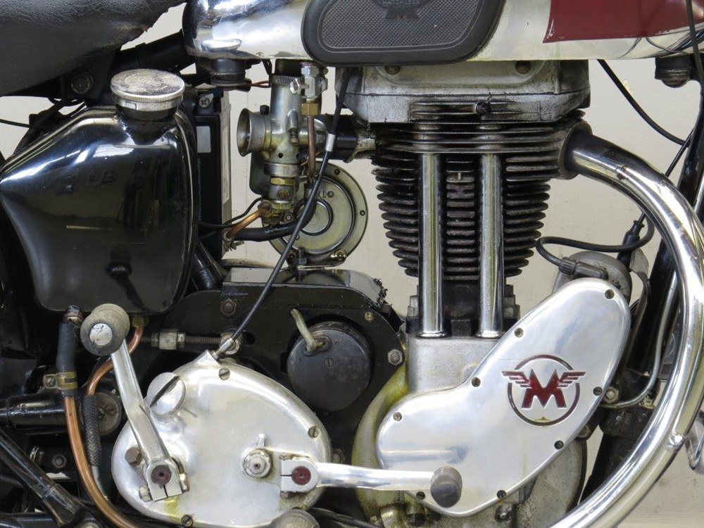 Старинный мотоцикл Matchless G3L 1953