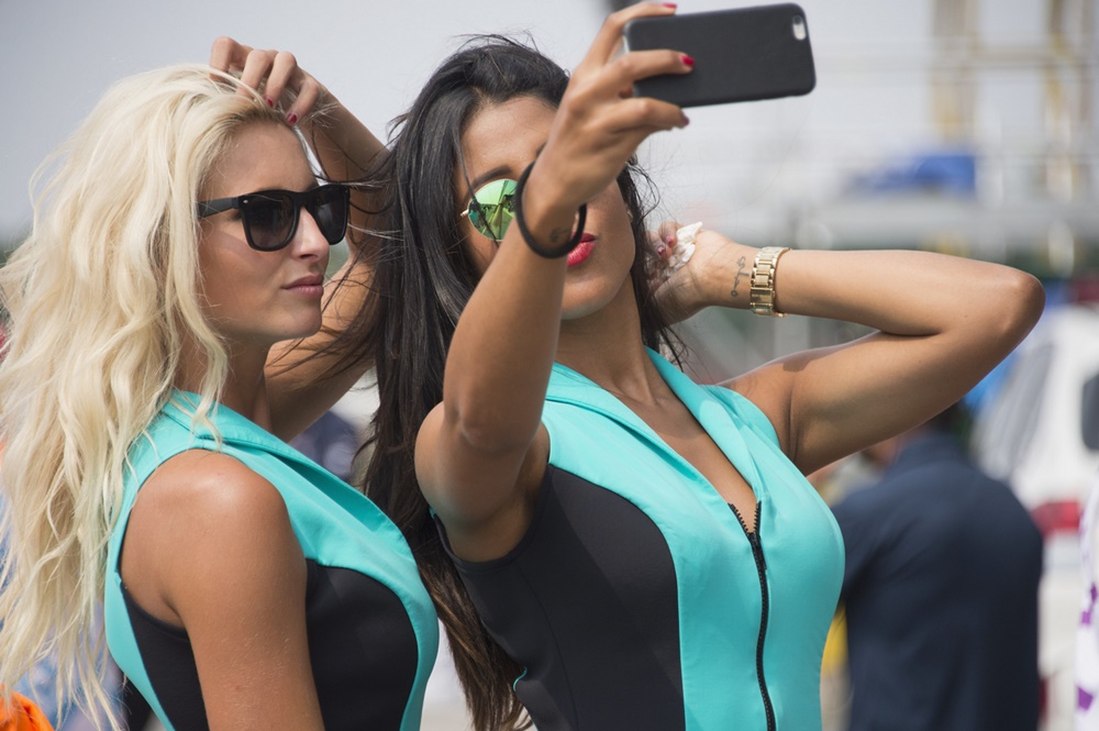 Девушки паддока Гран При Брно 2015